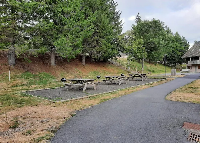 Dans Station Super 4ou5 Pers Piscine *